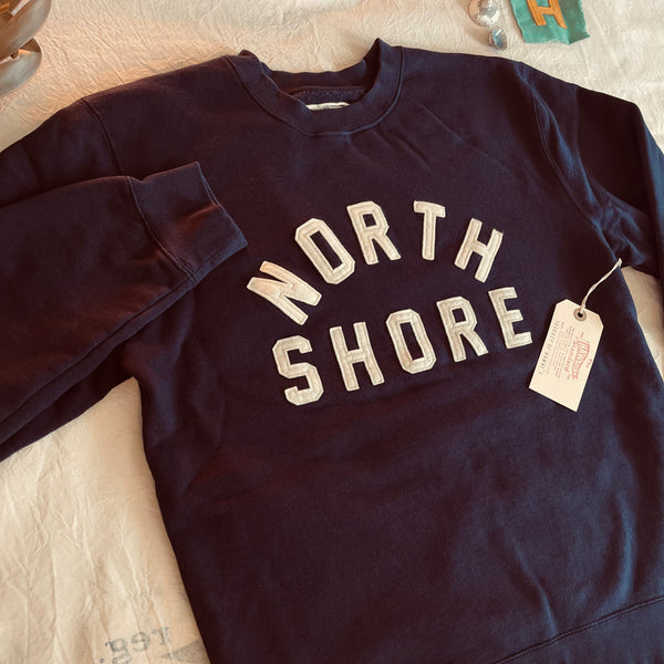 NORTH SHORE - ivory on navy
