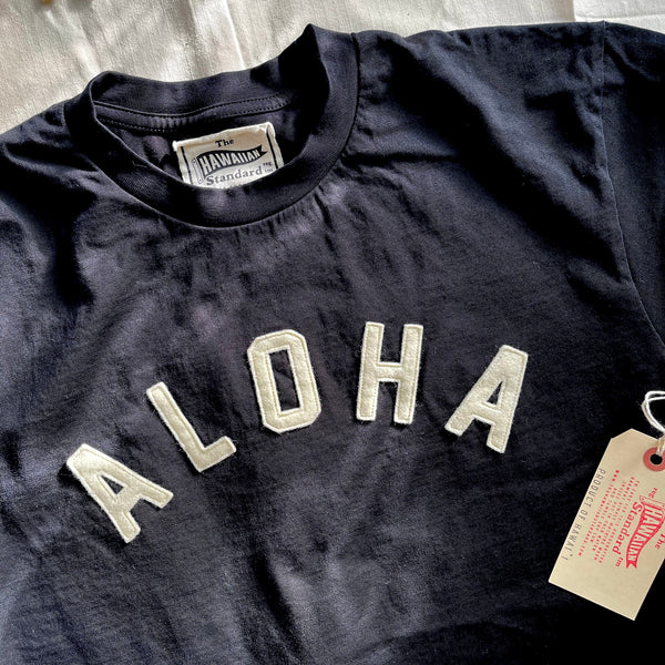 Mens Cotton T-Shirt in Black x Aloha applique