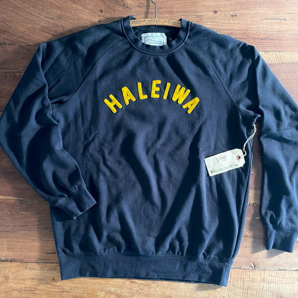 Mens Raglan Fleece Navy x Haleiwa Gold applique