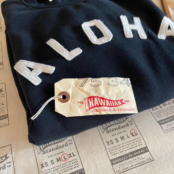 Mens Raglan Fleece Navy x Ivory Aloha applique